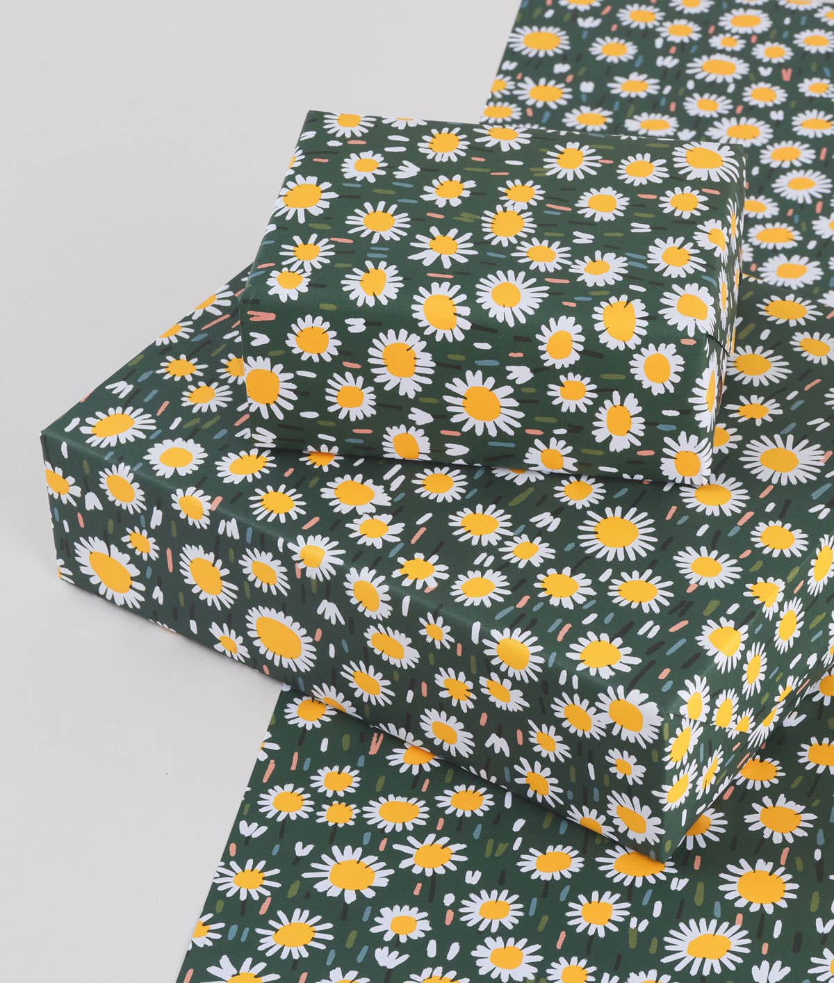 Daisies Gift Wrap